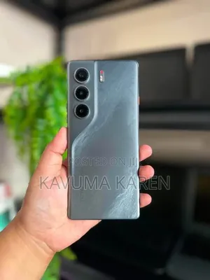 New Tecno Camon 40 Pro 5G 256 GB Gray