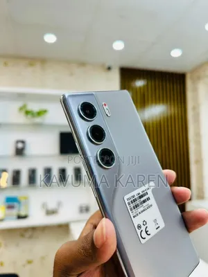 New Tecno Camon 40 Pro 5G 256 GB Gray