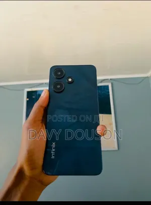Infinix Hot 30i 128 GB Black