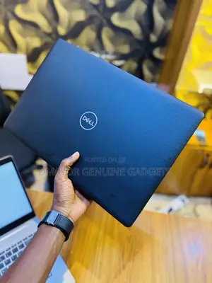 Laptop Dell Inspiron 15 8GB AMD Ryzen HDD 160GB