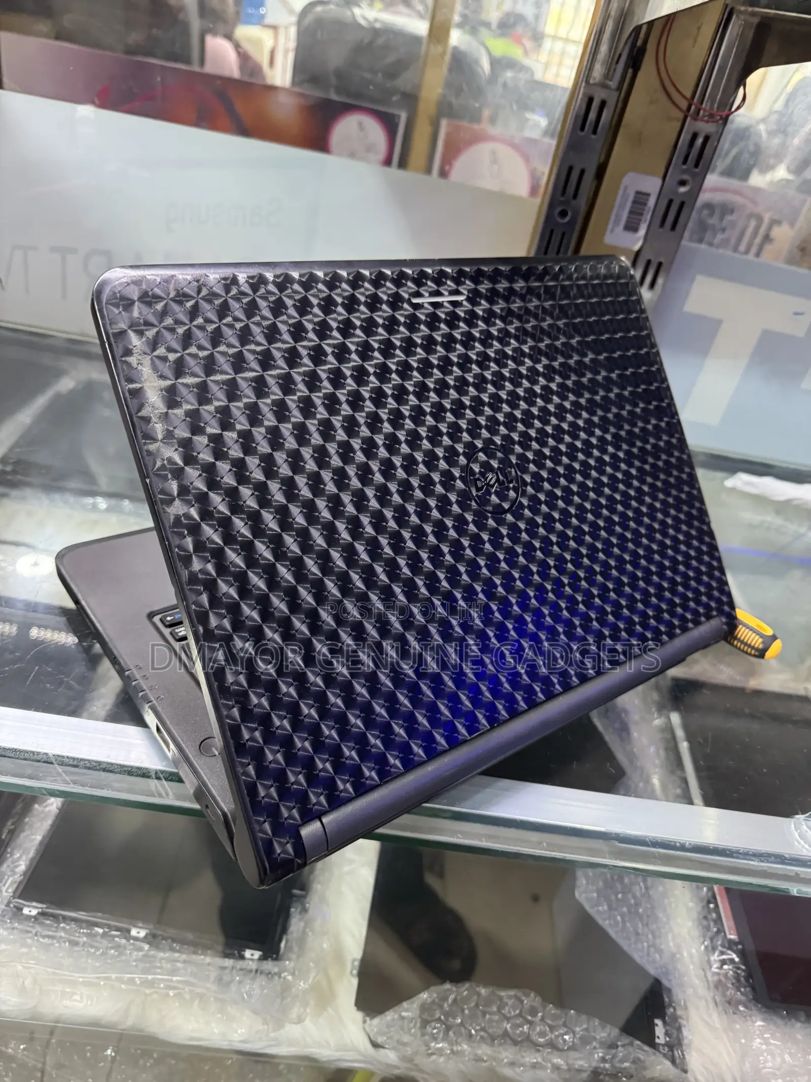 Laptop Dell Latitude 3340 4GB Intel Core i3 HDD 256GB