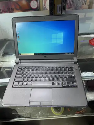 Laptop Dell Latitude 3340 4GB Intel Core i3 HDD 256GB