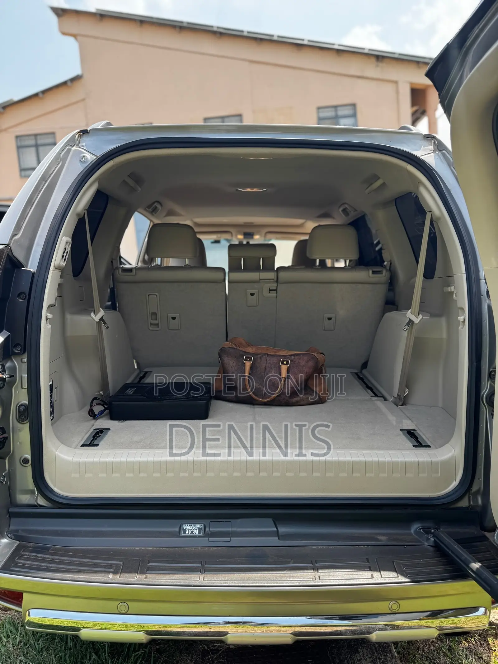 Toyota Land Cruiser Prado 2012 Silver