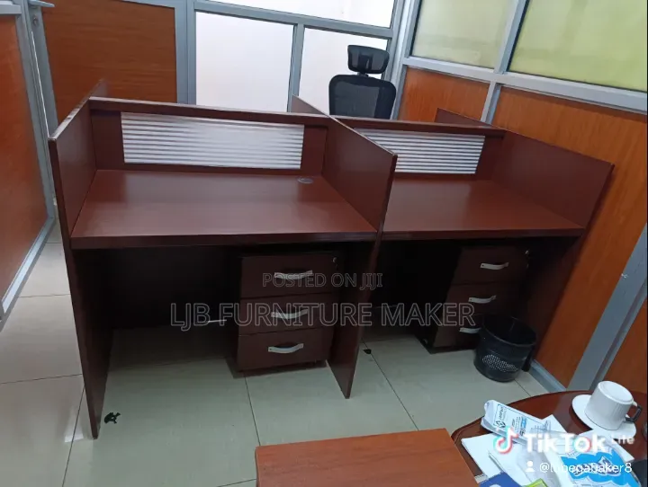 Laminated Workstation