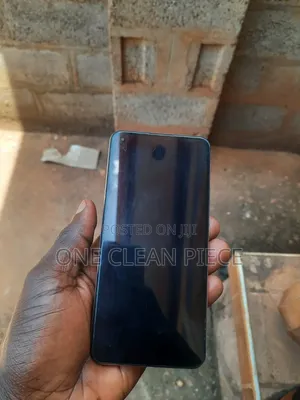 Mobile Phone 128 GB