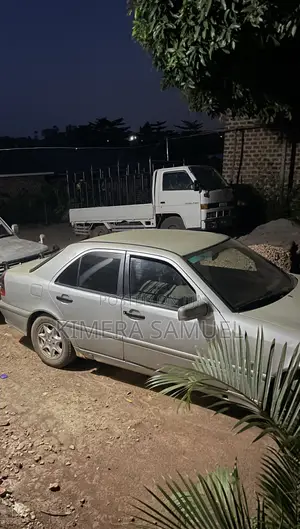 Mercedes-Benz C200 1997 Silver