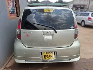 Toyota Passo 1.0 FWD 2008 Green