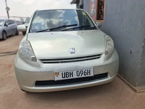 Toyota Passo 1.0 FWD 2008 Green