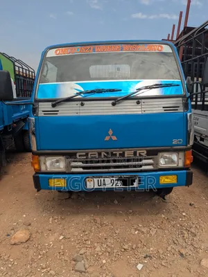 Mitsubishi Canter Tiper 2003 Blue
