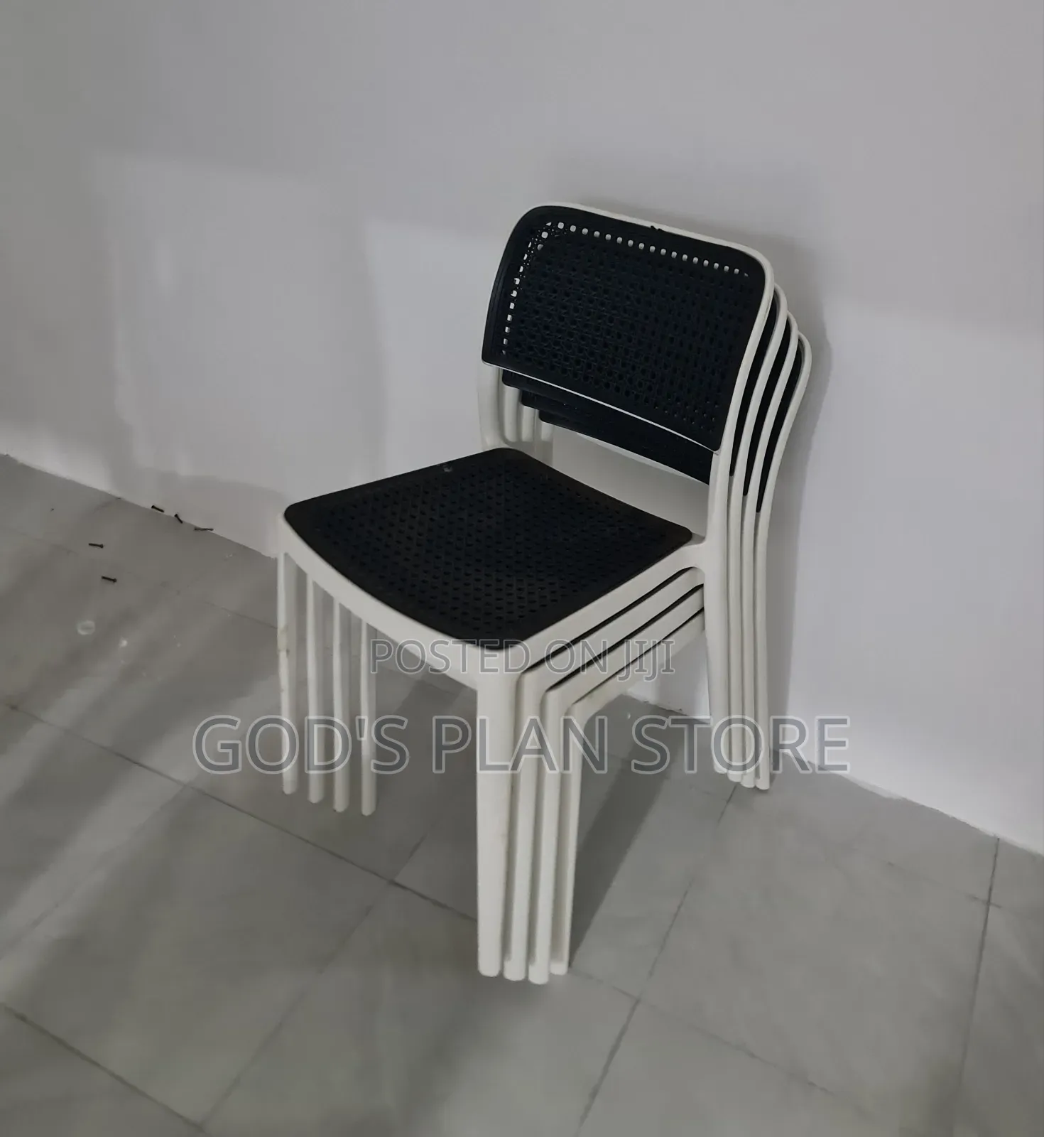 Cafe Meshback Plastic Chairs Plastic Chairs