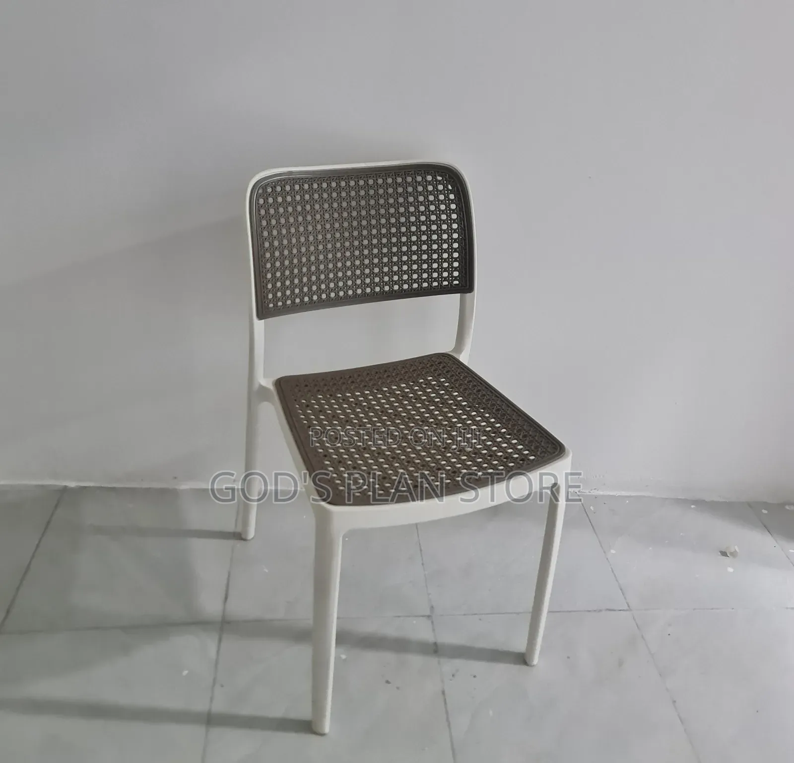 X-10 Plastic Chairs Plastic Chairs