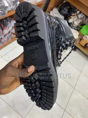 Timberland Shinny Black