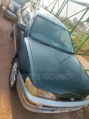 Toyota Corolla Touring 2019 Green