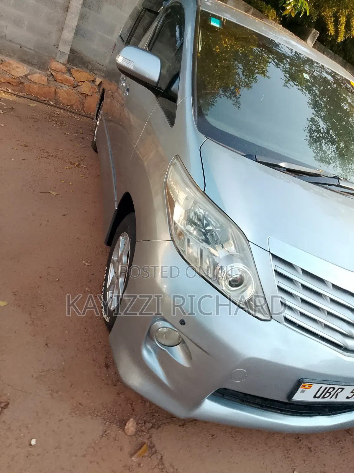 Toyota Alphard 2010 Gray