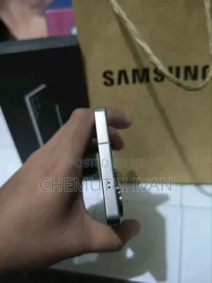 New Samsung Galaxy S25 Ultra 1 TB Black