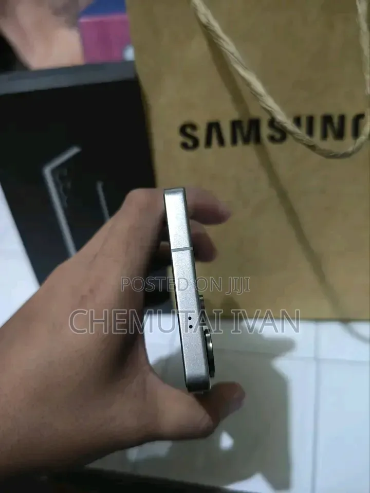 New Samsung Galaxy S25 Ultra 1 TB Black