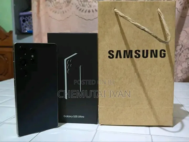 New Samsung Galaxy S25 Ultra 1 TB Black