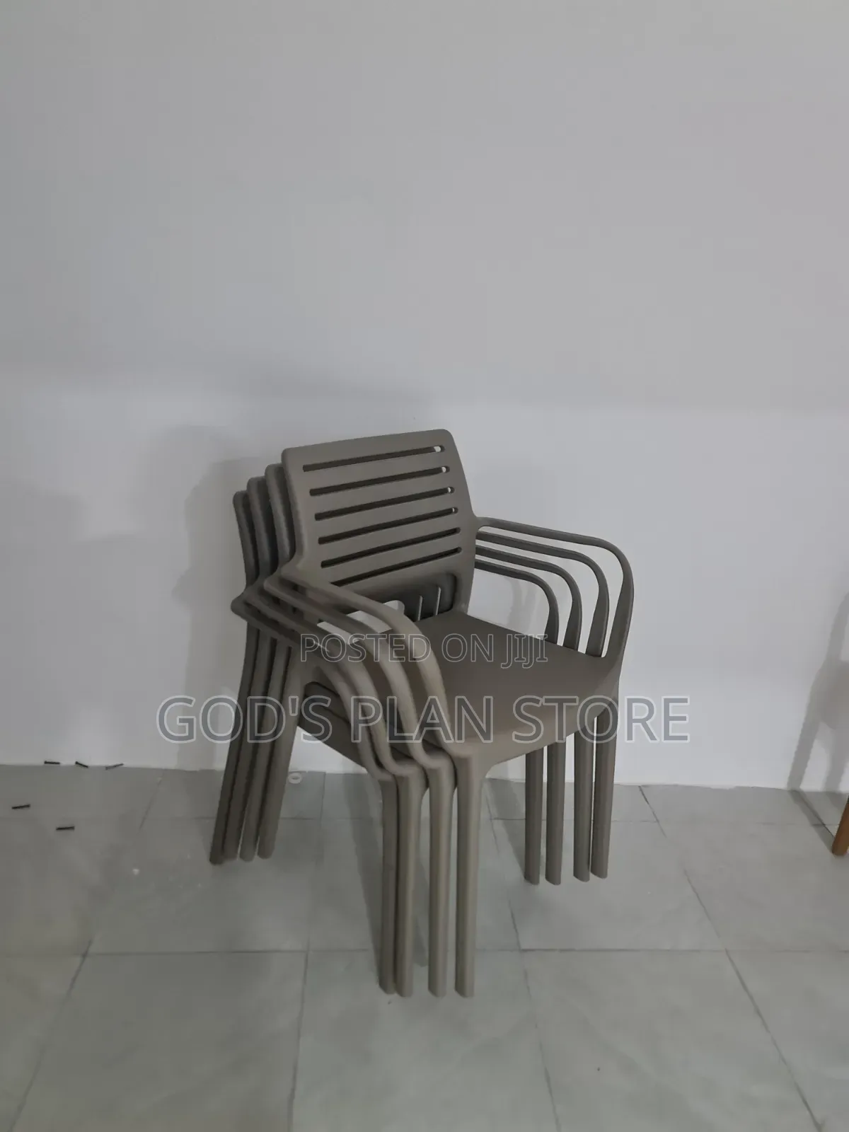 Friendly Outdoor Plastic Chairs Plastic Chairs