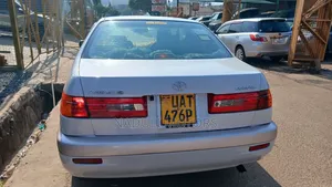 Toyota Premio 2001 White