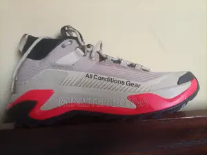 Nike ACG Zegama Trail