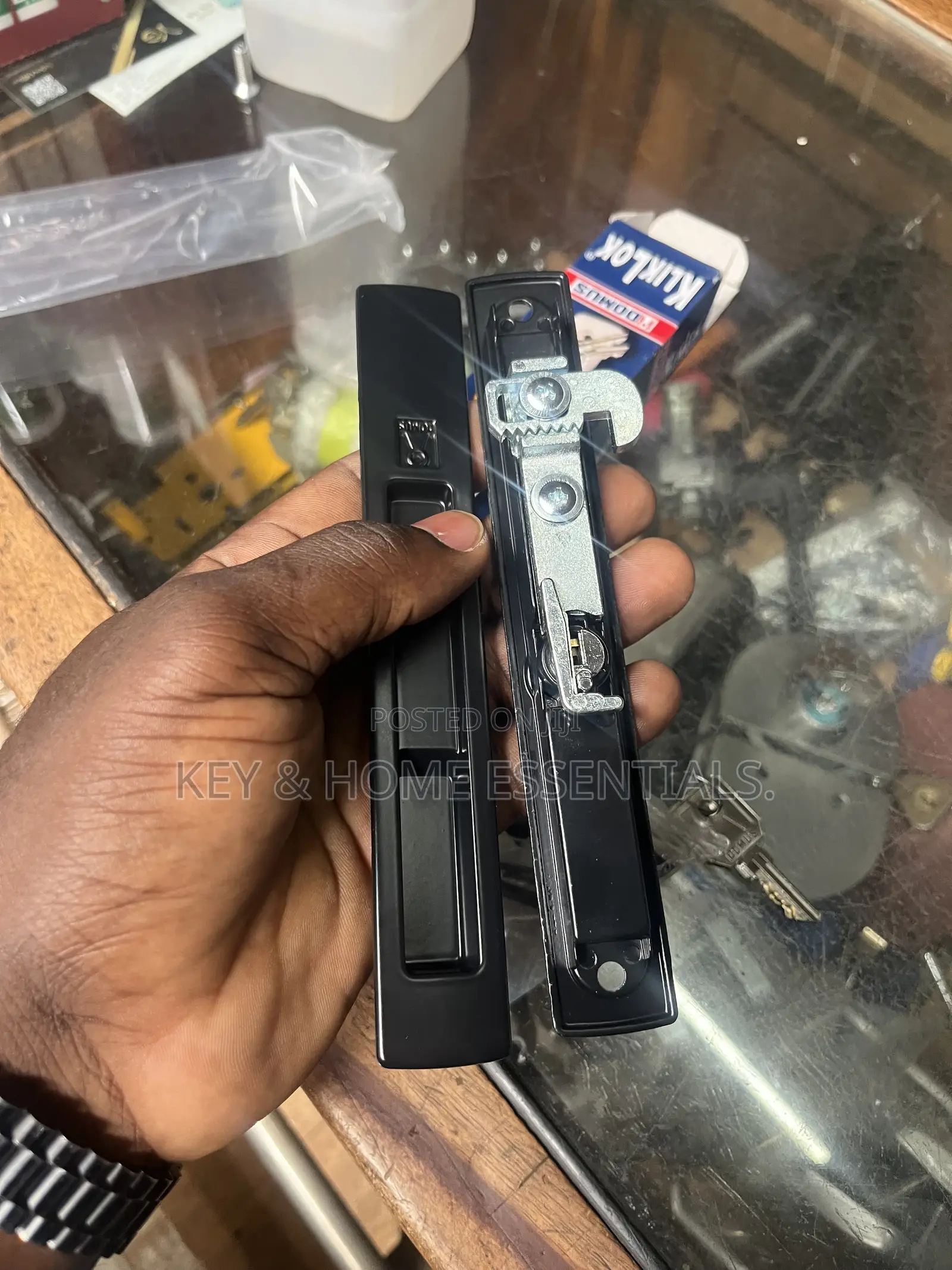 Domus KlikLok Black Sliding Aluminium Door Lock