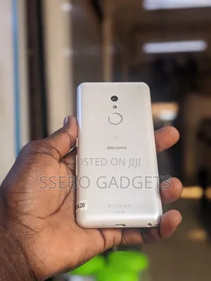 Fujitsu F-42A 32 GB White