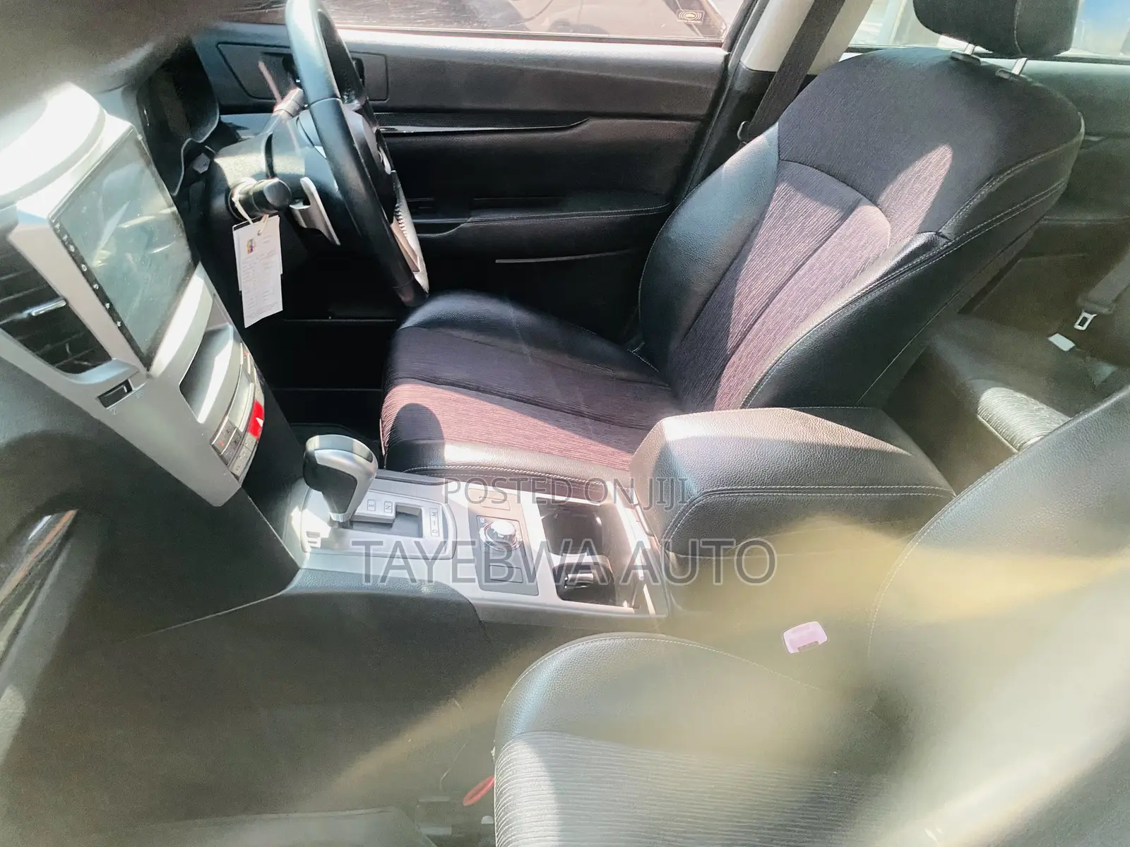 Subaru Legacy 2010 White