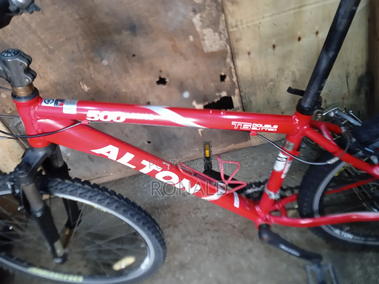 Mountain Bike With 8 Gears Alton Brand