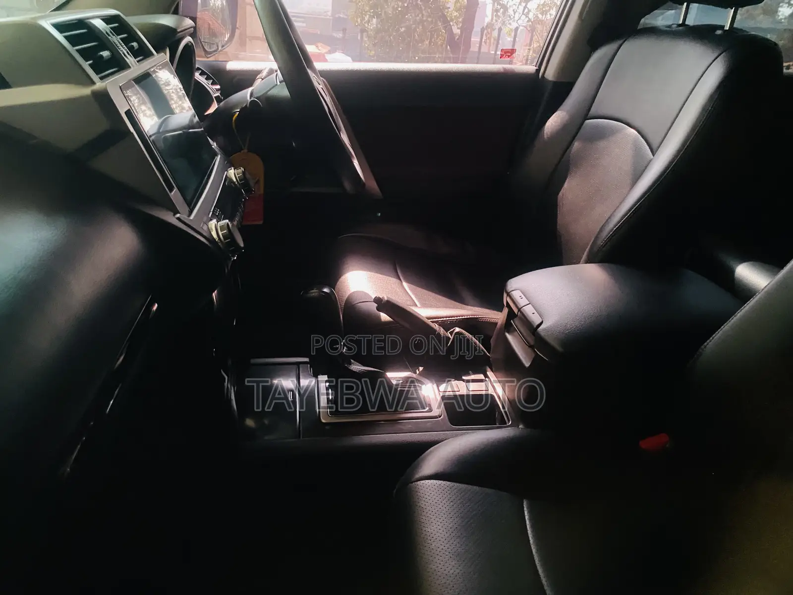 Toyota Land Cruiser Prado 2015 White