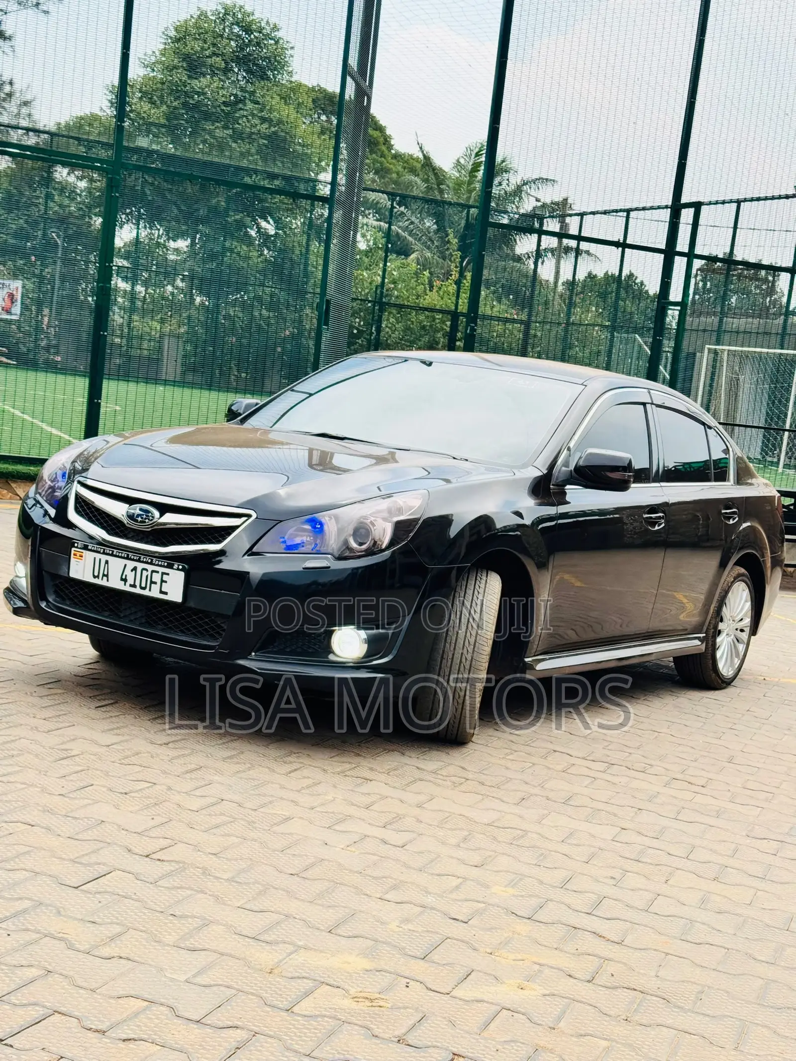 Subaru Legacy 2011 Black