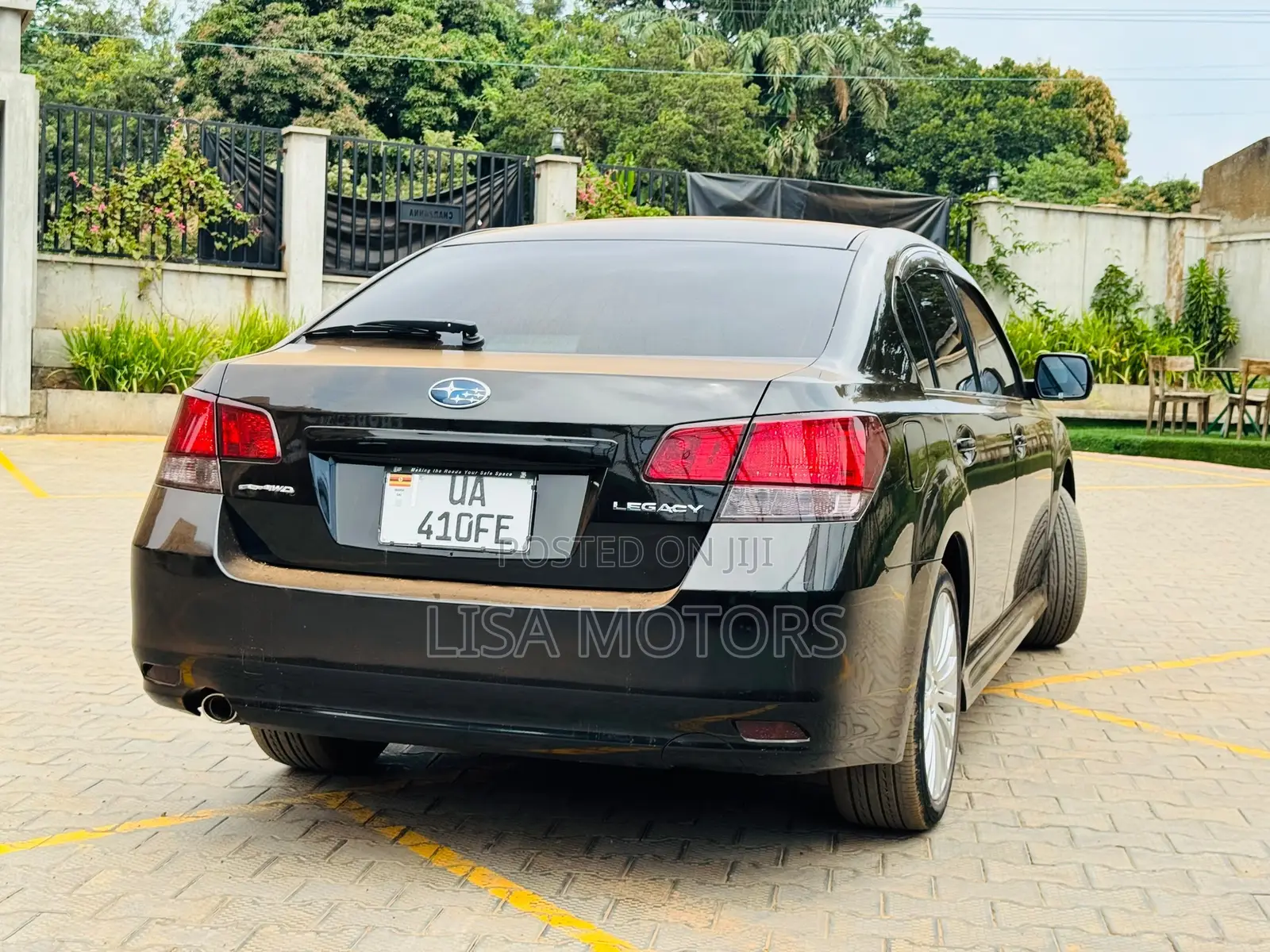 Subaru Legacy 2011 Black