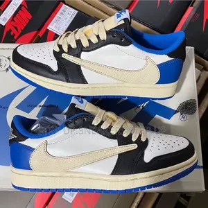 Nike Air Jordan Low Sneakers