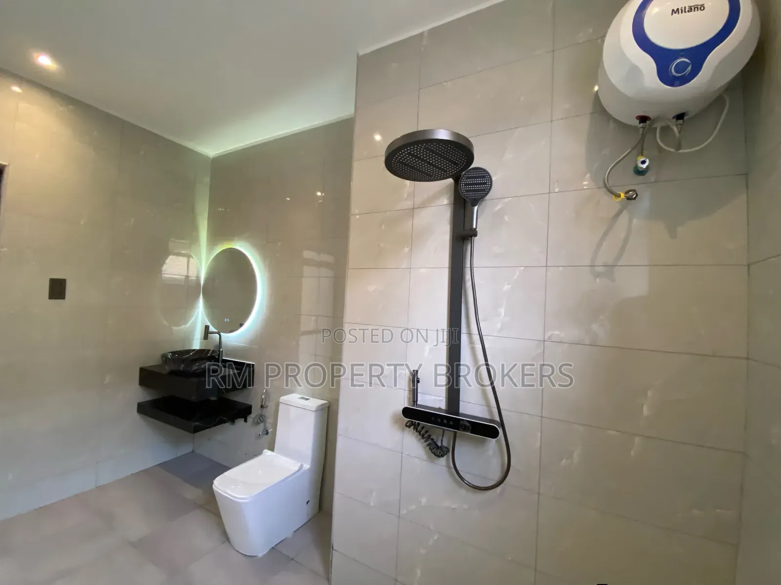 3bdrm Apartment in Munyonyo, Central Division for rent