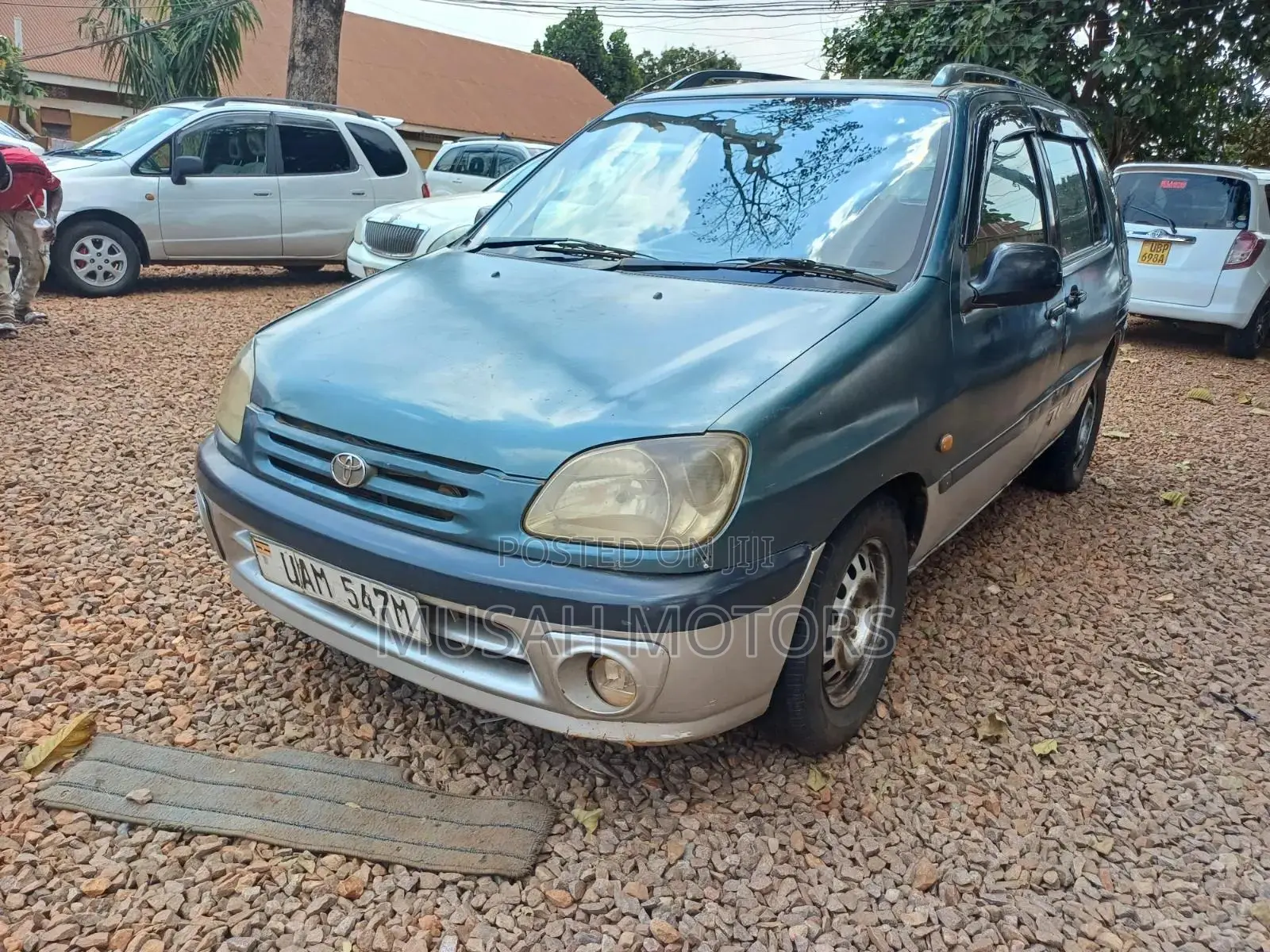 Toyota Raum 1.5 FWD 1997 Green