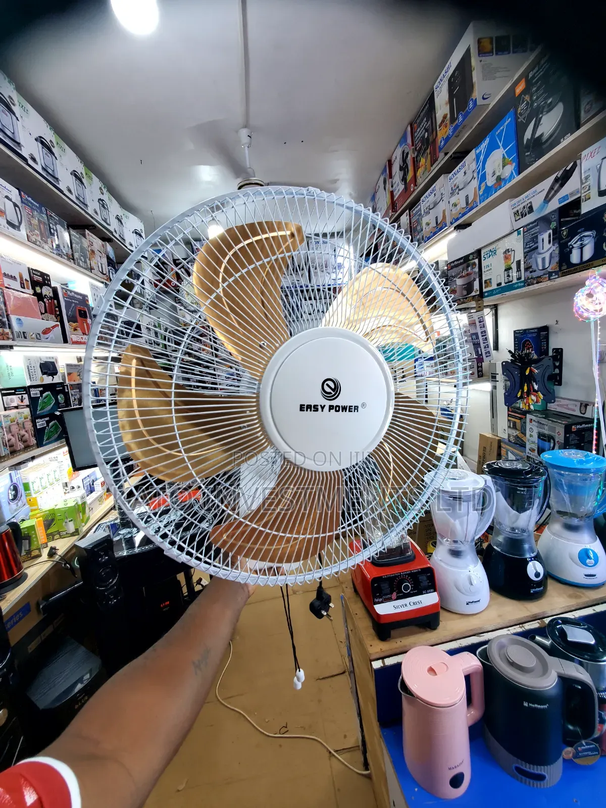 Easy Power 16-Inch Wall Fan
