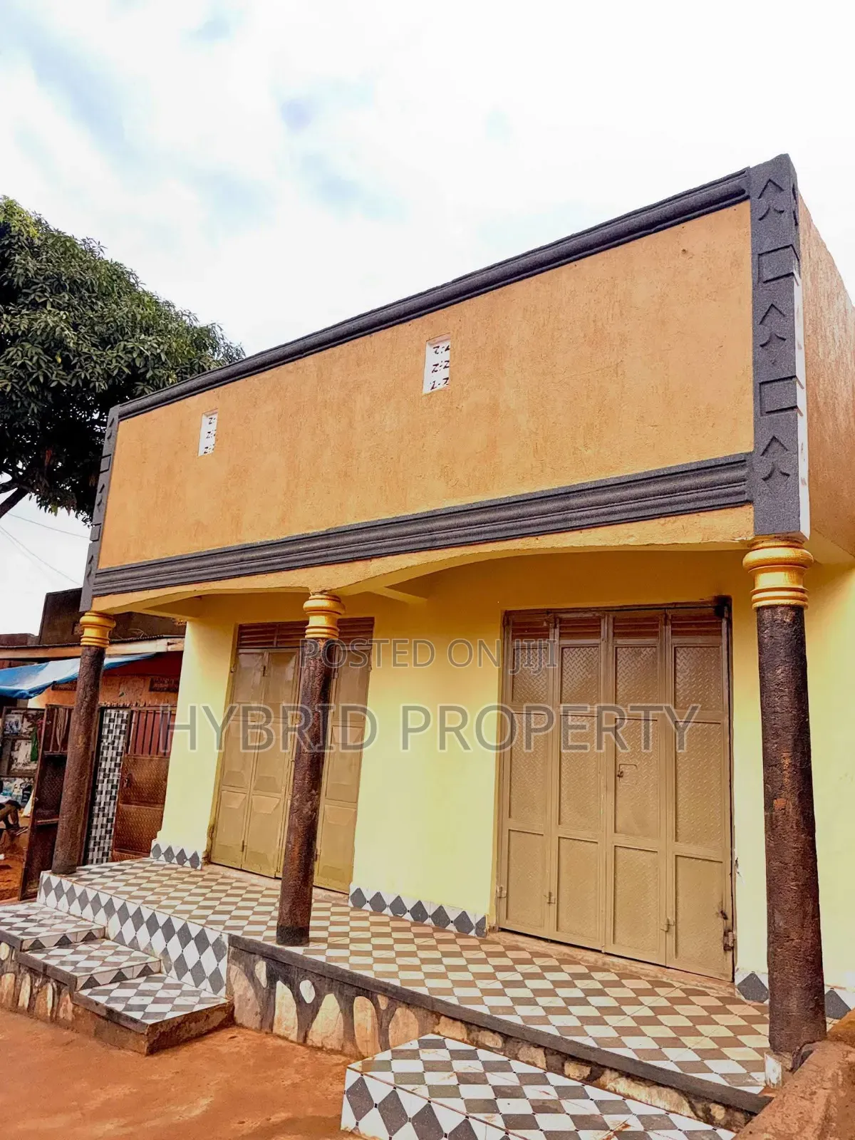 2bdrm Apartment in Nansana Along Hoima for sale