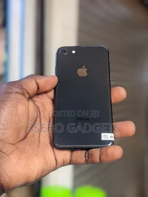 Apple iPhone 8 64 GB Black