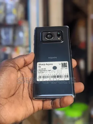 Sharp Aquos R6 128 GB Black