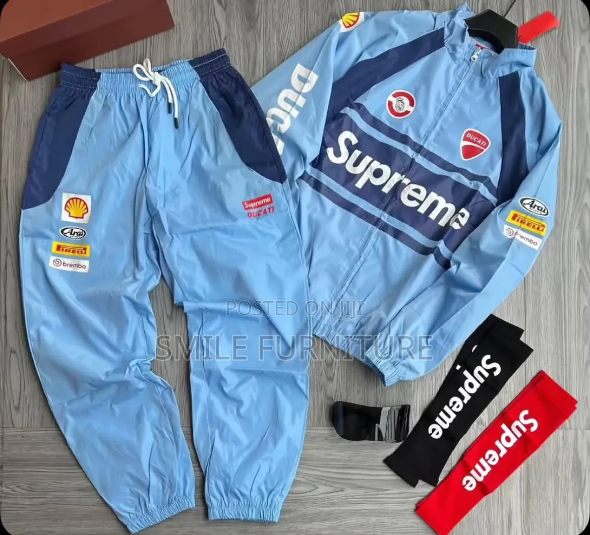 ​Olive Starburst Cortez Y2K Graphic Sweatsuit