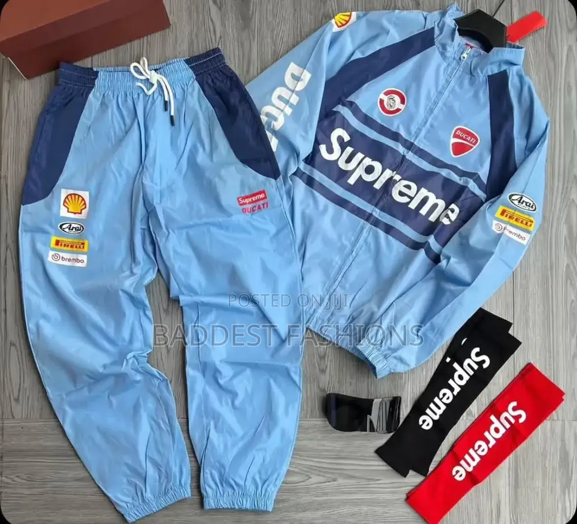 ​Olive Starburst Cortez Y2K Graphic Sweatsuit