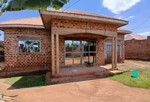 3bdrm House in Namusera~Kakunyu for sale