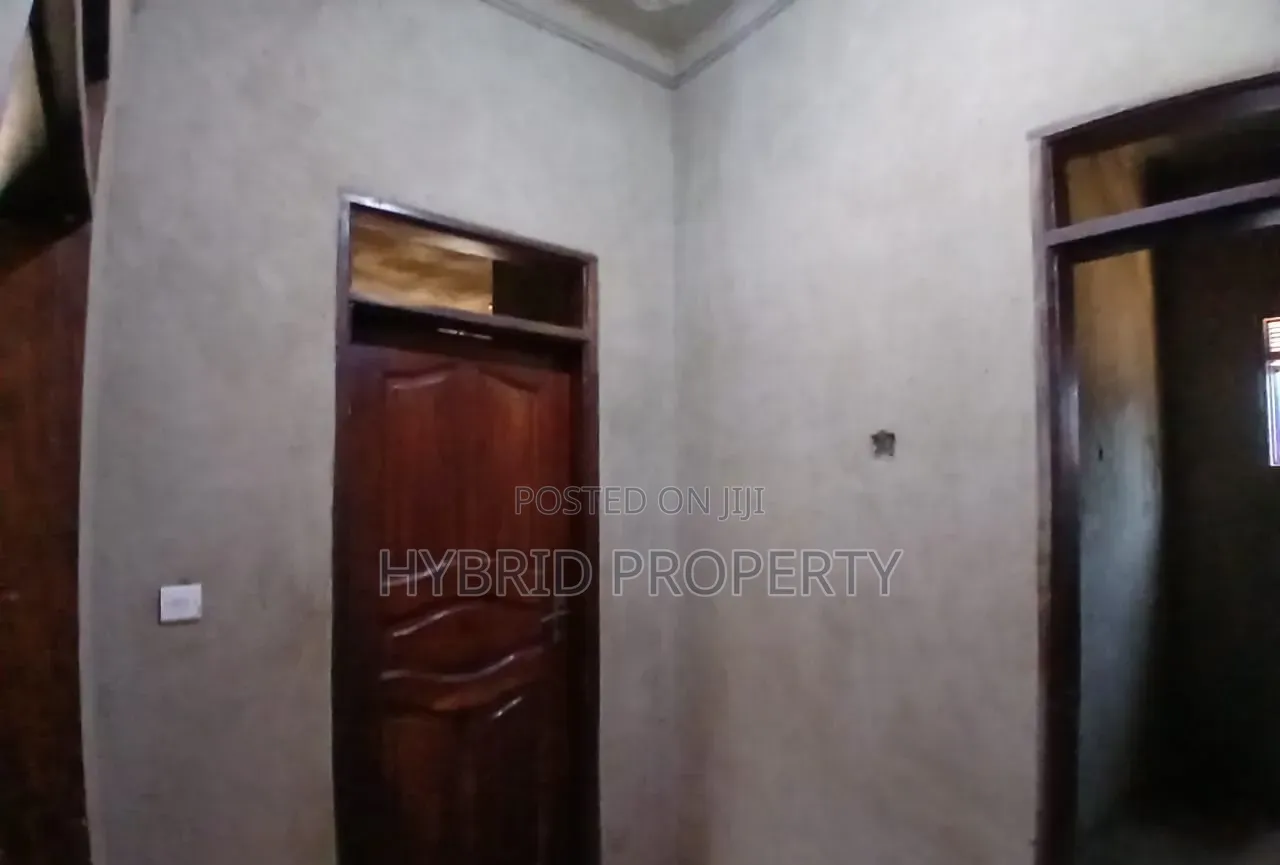 3bdrm House in Namusera~Kakunyu for sale