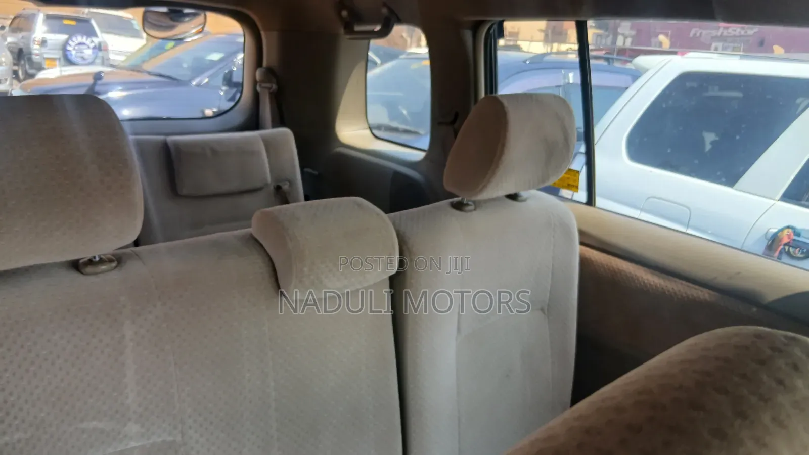 Toyota ISIS 2009
