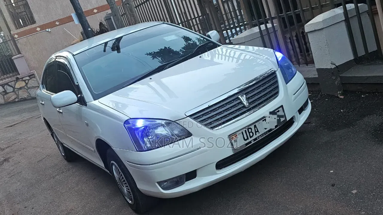Toyota Harrier 2010 Gray