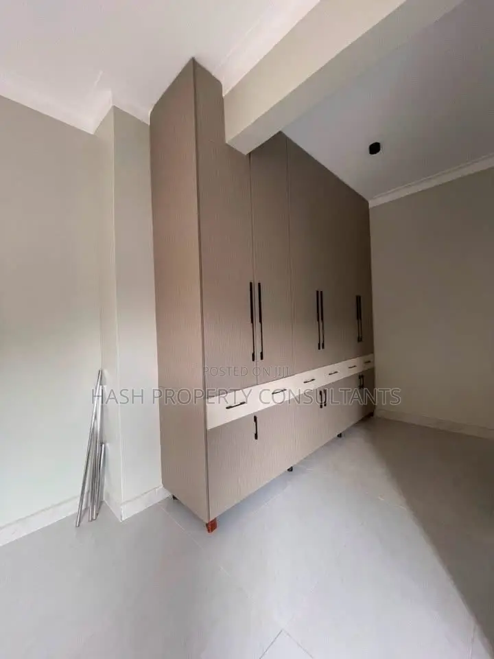 3bdrm Apartment in Zaba, Central Division for rent