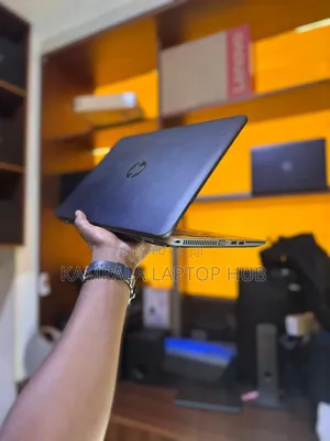 Laptop HP EliteBook 840 G2 8GB Intel Core i7 SSD 256GB