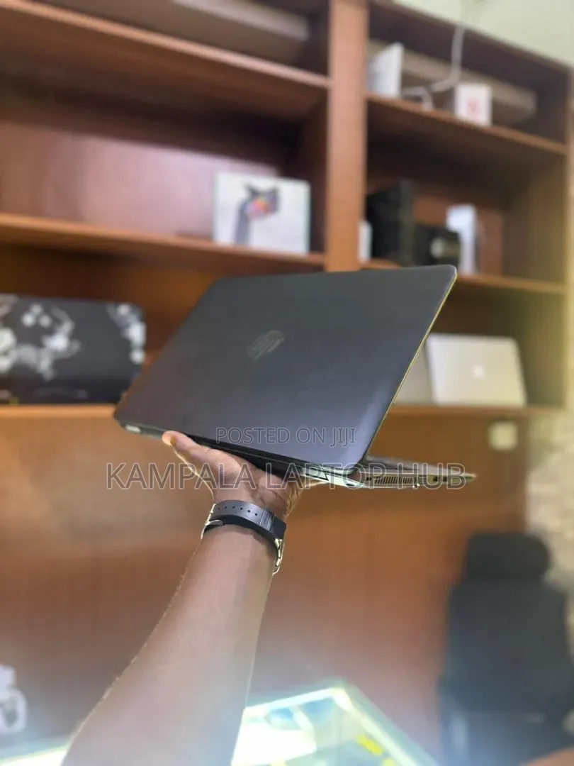 Laptop HP EliteBook 840 G2 8GB Intel Core i5 HDD+SSD 500GB