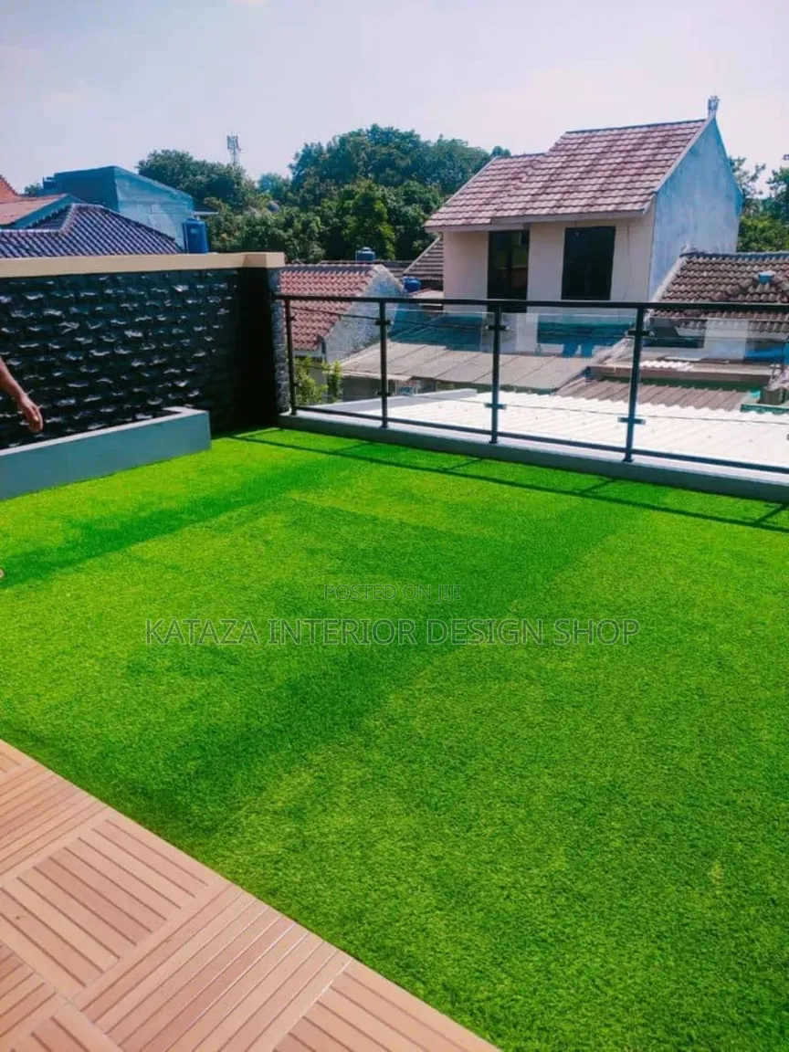 Backyard Quality Grass Carpet