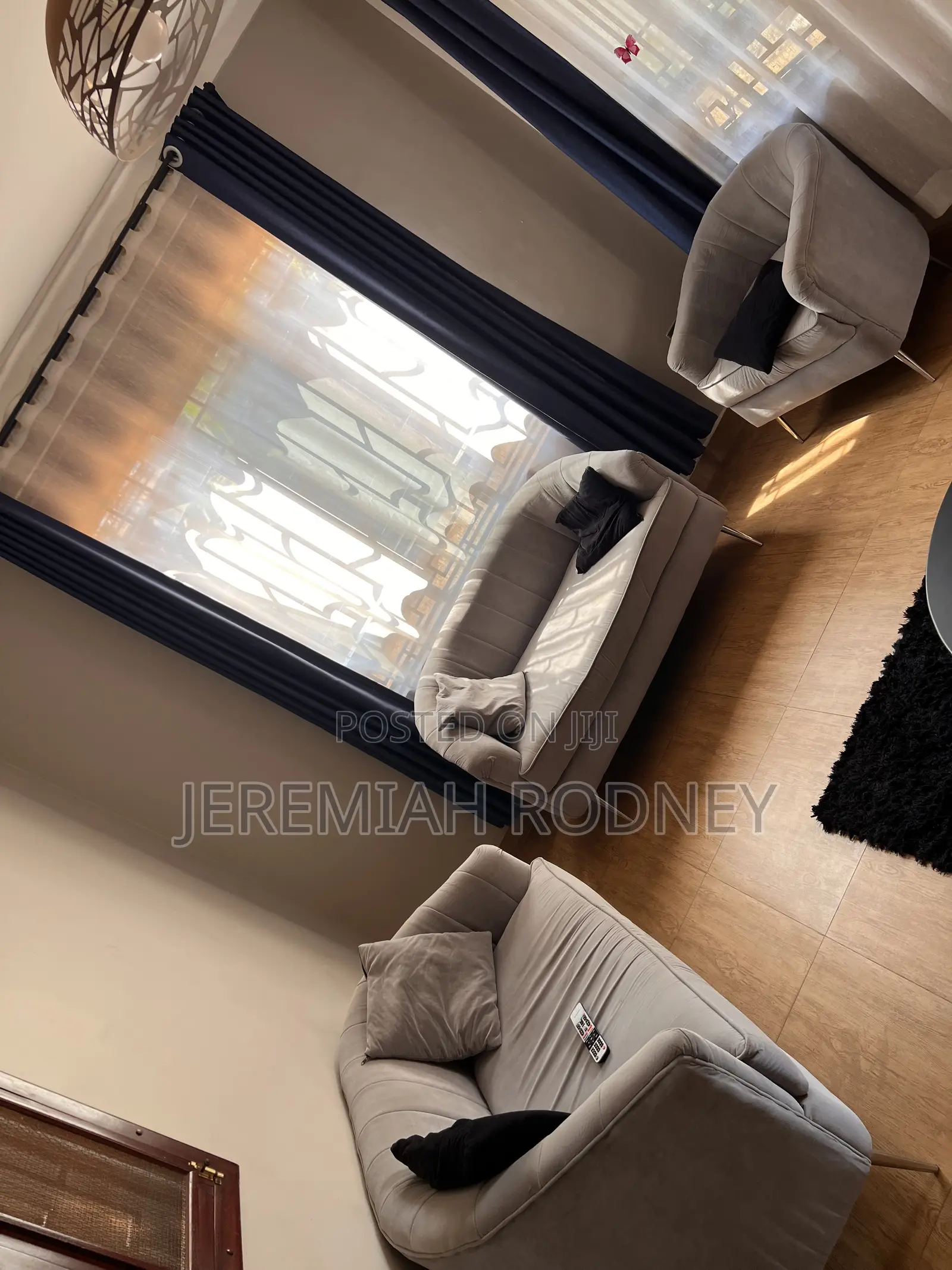 Clean Furniture