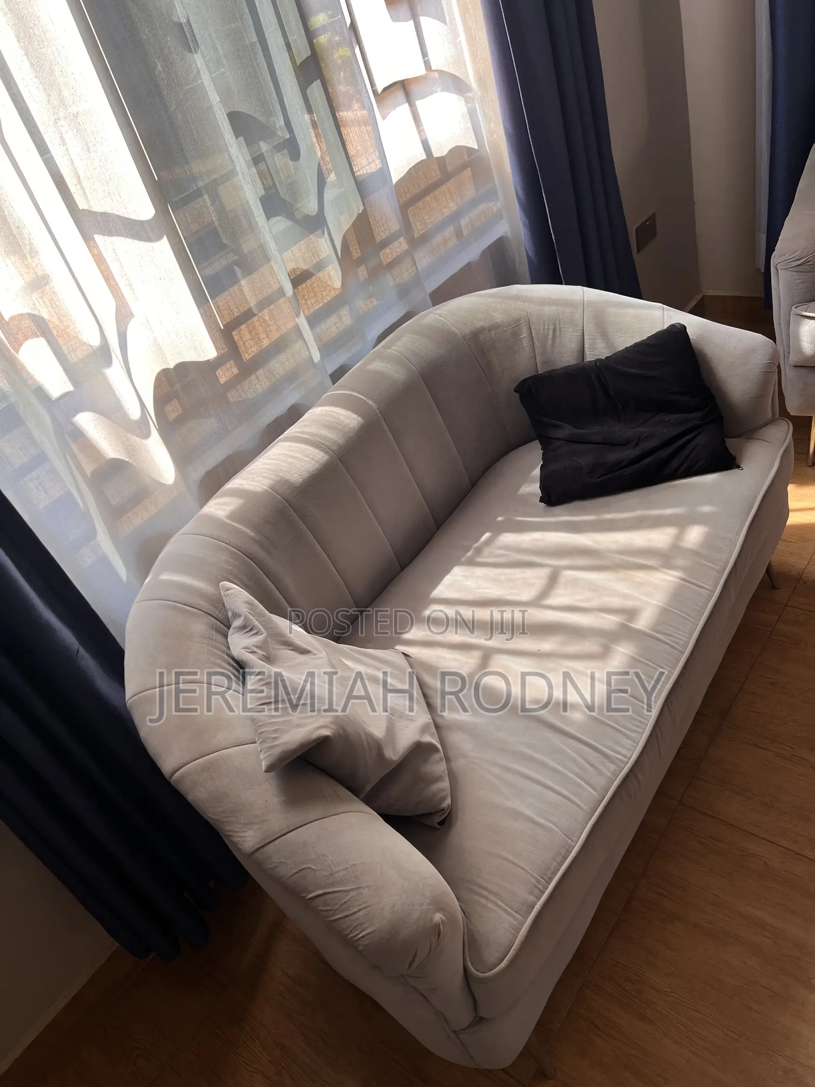 Clean Furniture